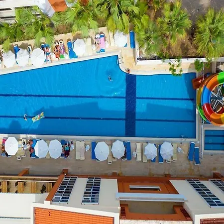 Lavia Kemer